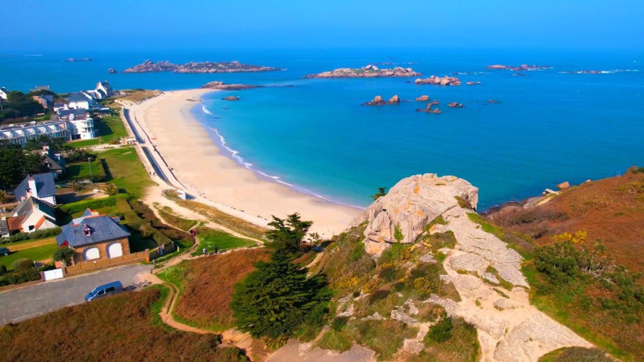 WhatsApp Image 2025-12-21 at 23.35.40